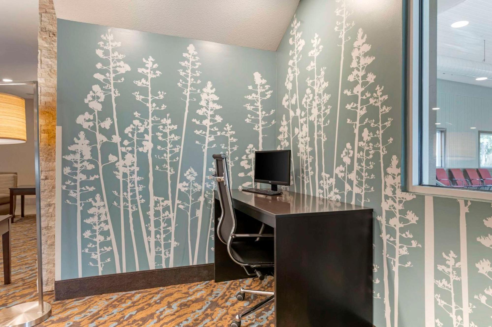 Sleep Inn & Suites Lake Delton Екстериор снимка
